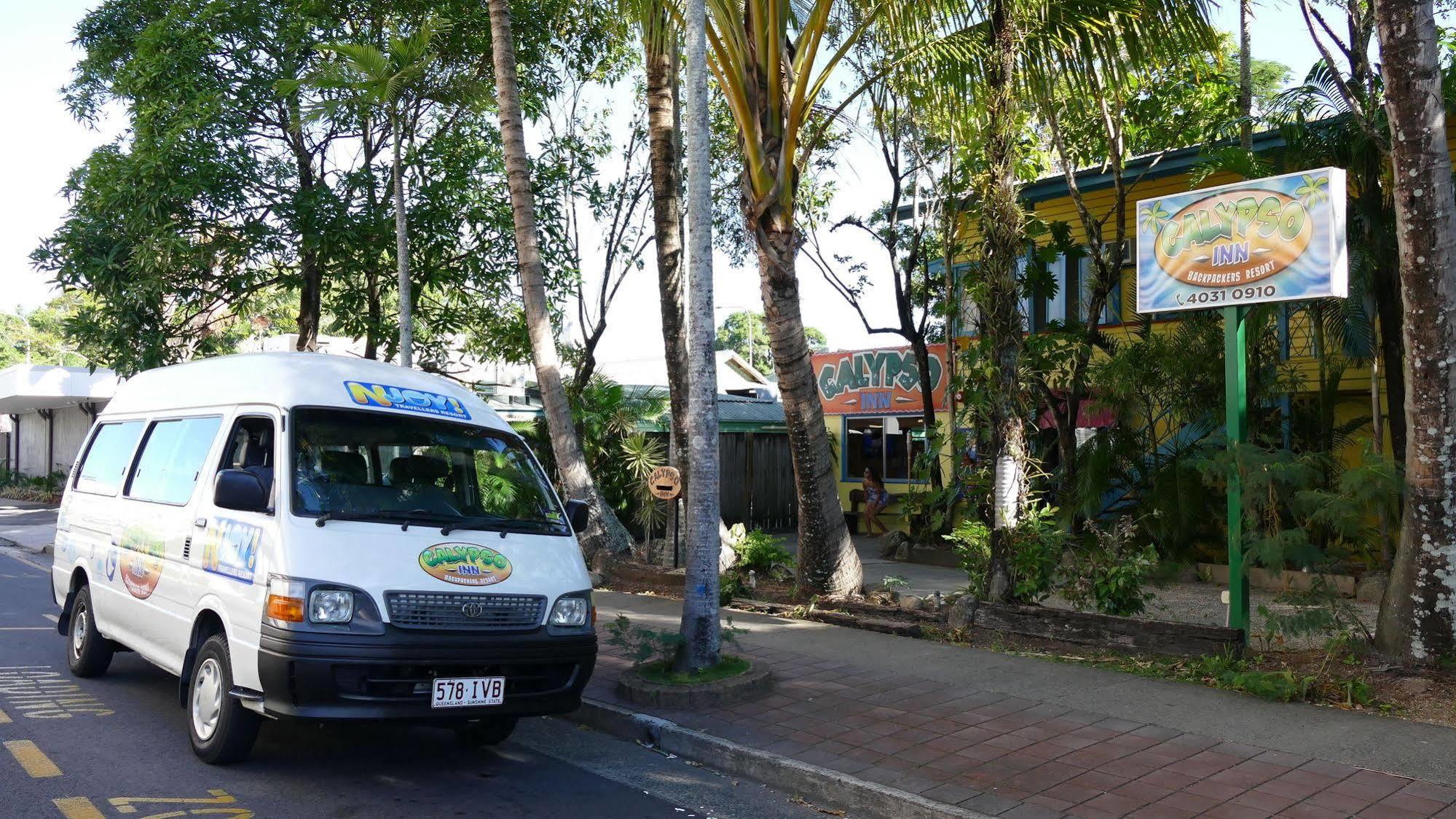 Why Not Backpackers Hostel Cairns Exterior photo